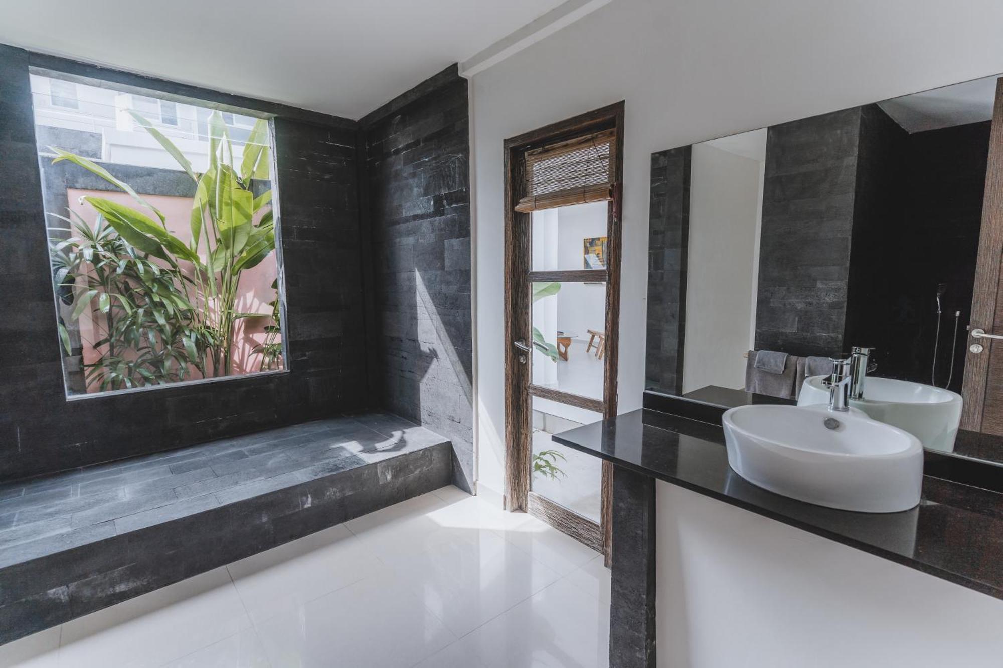 Aster Villa Seminyak Екстериор снимка