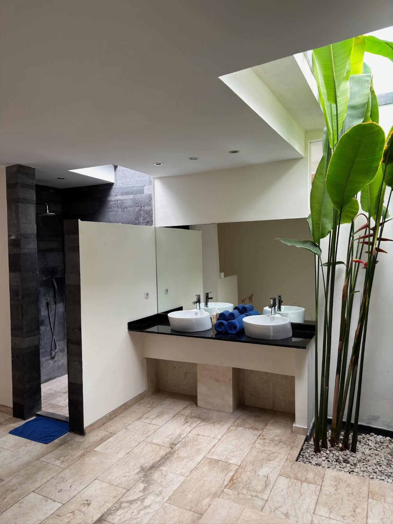 Aster Villa Seminyak Екстериор снимка